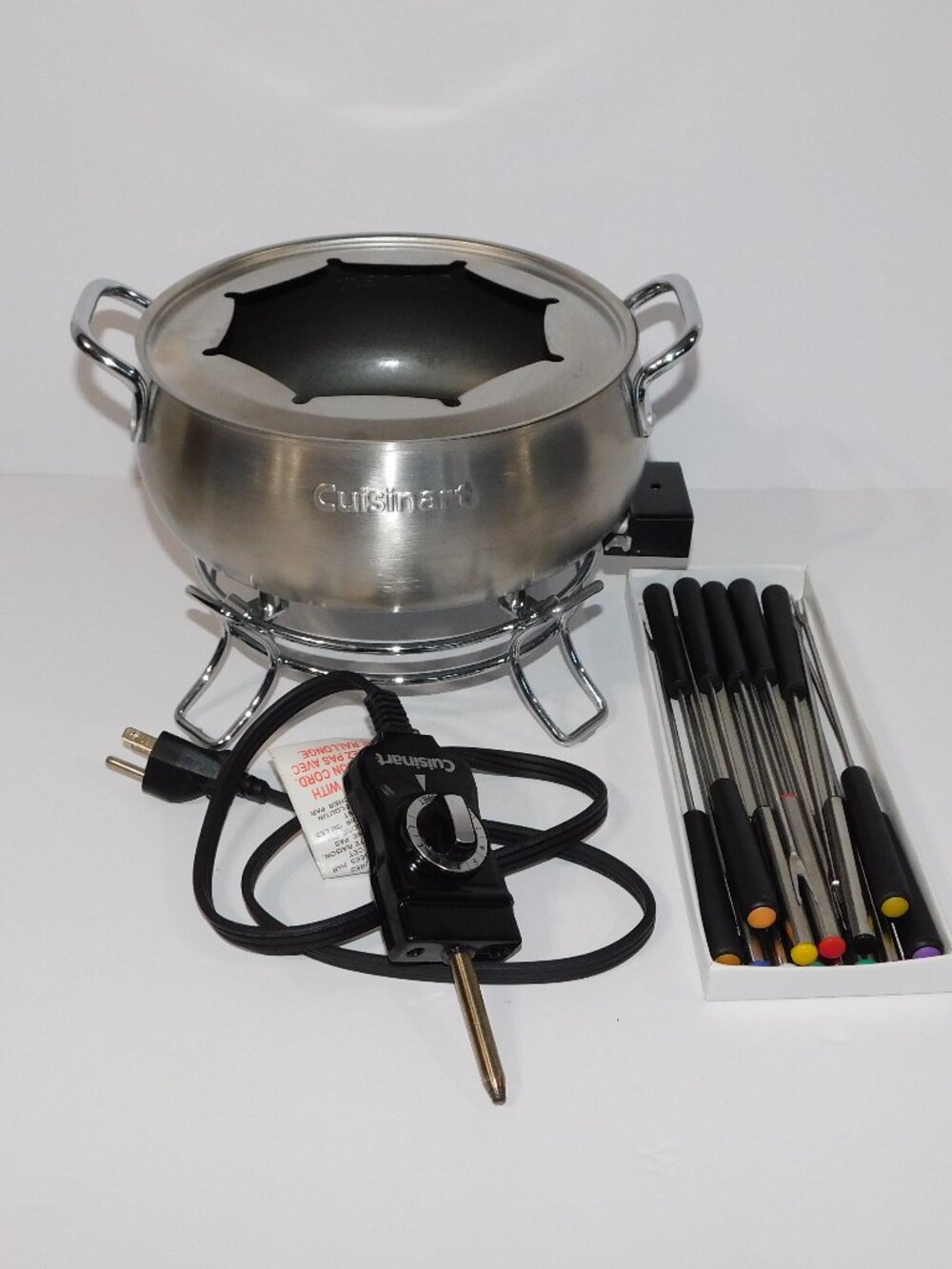Cuisinart CFO-3SS Electric Fondue Set 3 Quart Stainless Steel 18 Forks w Cable
